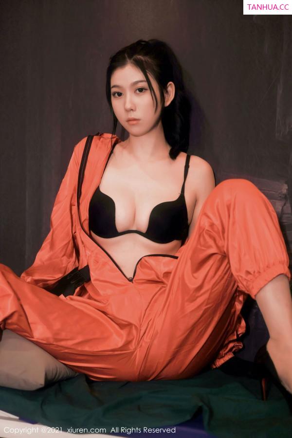 李雅柔  [XiuRen]高清写真图 2021.11.25 No.4266 李雅柔182CM第26张图片
